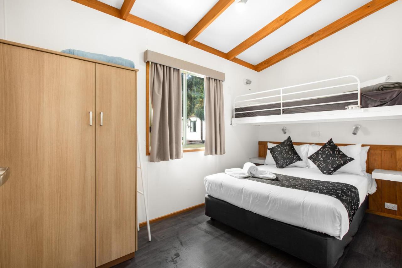 Breeze Holiday Parks - 홀스갭 외부 사진