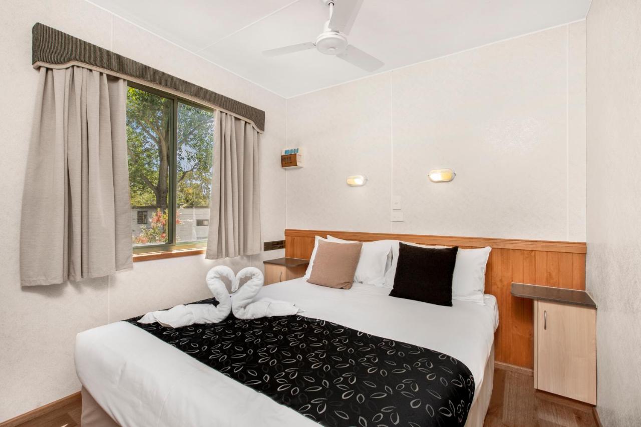Breeze Holiday Parks - 홀스갭 외부 사진