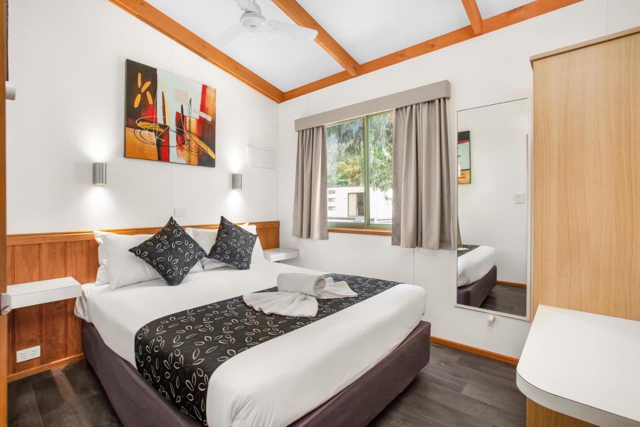 Breeze Holiday Parks - 홀스갭 외부 사진